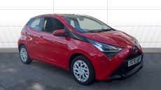 Toyota Aygo 1.0 VVT-i X-Play 5dr x-shift Petrol Hatchback